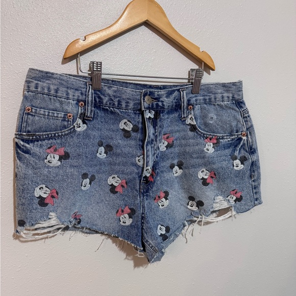 Disney Aeropostale Mickey & Friends Women's Denim Cut Off Shorts 10 Blue - Picture 3 of 10
